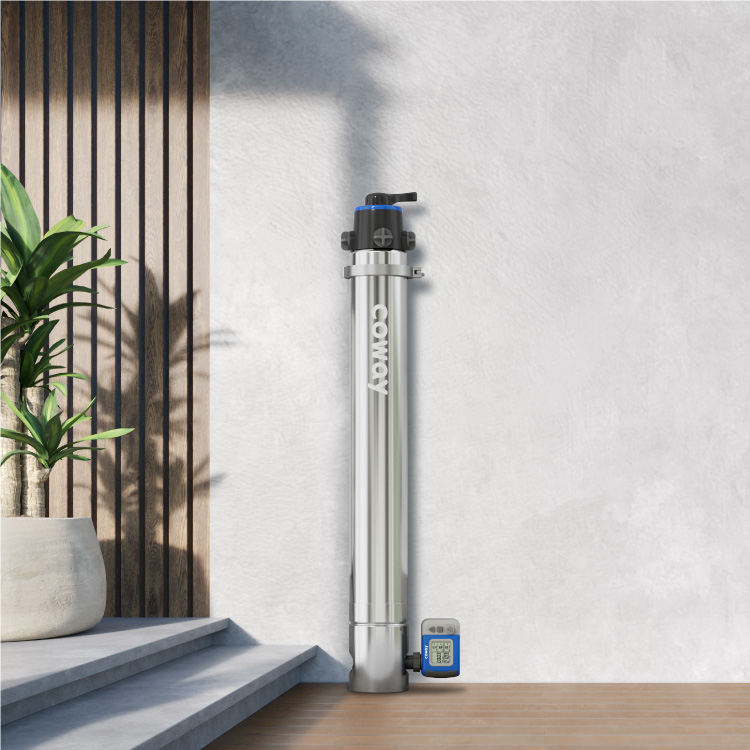 Contoh pemasangan Coway Outdoor Filter berdiri di lantai